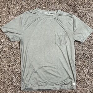 Vuori Shirt Sage Green Tradewind Pocket Short Sleeve Performance V109 Mens Large